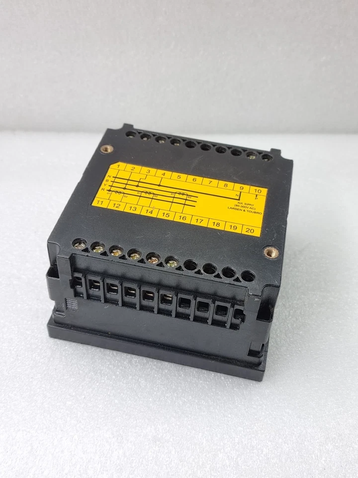 LARSEN & TOUBRO 3P4W kWh METER WM30JFC3C00 80-300V 50Hz 3Phase 4Wire kWh